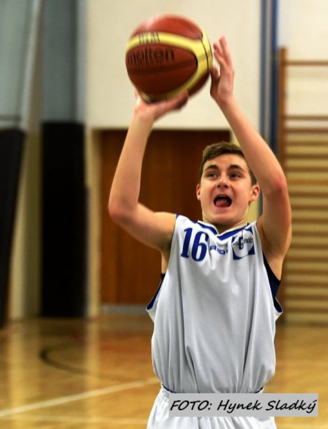 Kadeti U17 B sbírali cenné zkušenosti proti starším